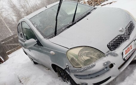 Toyota Vitz, 2000 год, 330 000 рублей, 4 фотография