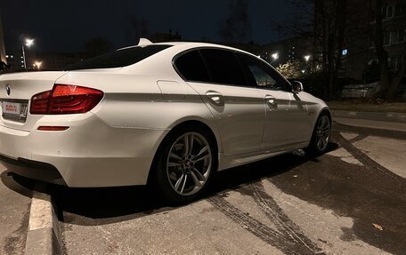 BMW 5 серия, 2012 год, 2 000 000 рублей, 17 фотография