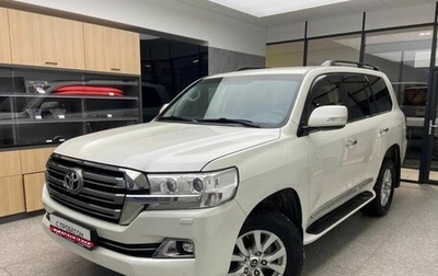 Toyota Land Cruiser 200, 2016 год, 6 050 000 рублей, 1 фотография