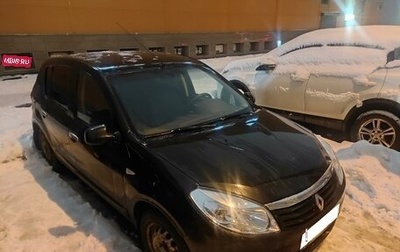 Renault Sandero I, 2013 год, 670 000 рублей, 1 фотография