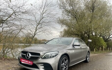 Mercedes-Benz C-Класс, 2019 год, 3 500 000 рублей, 3 фотография