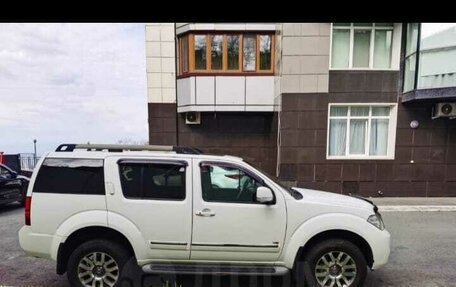 Nissan Pathfinder, 2010 год, 800 000 рублей, 3 фотография