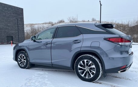 Lexus RX IV рестайлинг, 2021 год, 6 250 000 рублей, 7 фотография