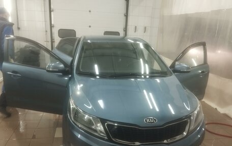 KIA Rio III рестайлинг, 2011 год, 1 000 000 рублей, 9 фотография