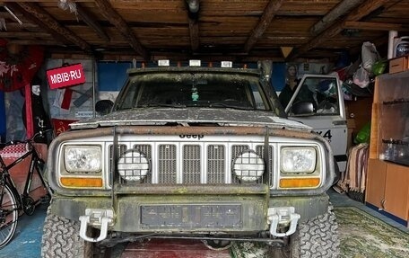 Jeep Cherokee, 2000 год, 700 000 рублей, 1 фотография