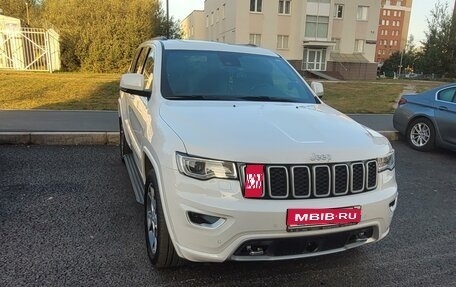 Jeep Grand Cherokee, 2021 год, 6 700 000 рублей, 1 фотография