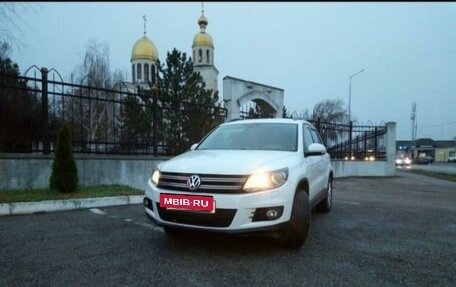 Volkswagen Tiguan I, 2016 год, 1 570 000 рублей, 2 фотография