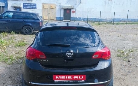 Opel Astra J, 2013 год, 580 000 рублей, 3 фотография