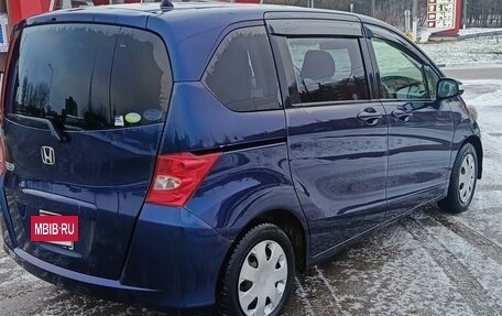 Honda Freed I, 2010 год, 1 050 000 рублей, 14 фотография