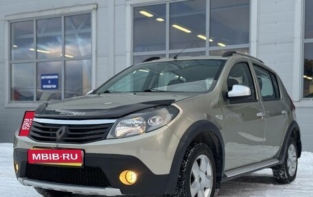 Renault Sandero I, 2013 год, 999 000 рублей, 1 фотография