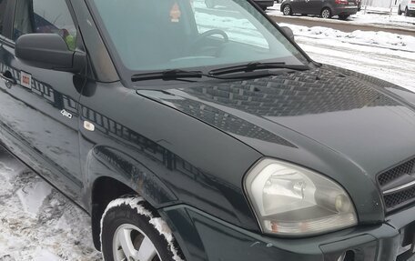 Hyundai Tucson III, 2008 год, 700 000 рублей, 21 фотография