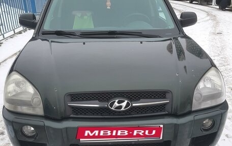 Hyundai Tucson III, 2008 год, 700 000 рублей, 25 фотография