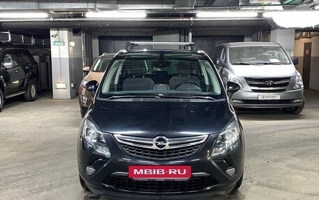 Opel Zafira C рестайлинг, 2014 год, 1 299 000 рублей, 2 фотография