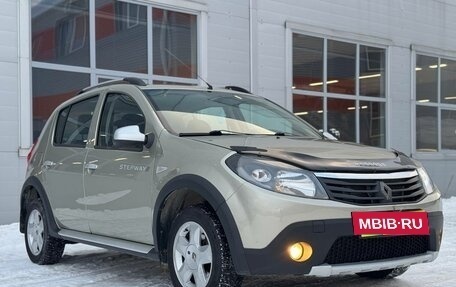 Renault Sandero I, 2013 год, 999 000 рублей, 4 фотография