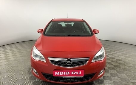 Opel Astra J, 2011 год, 775 000 рублей, 2 фотография