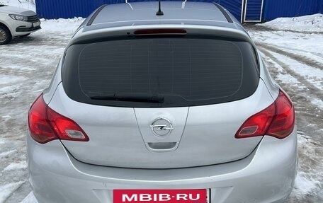 Opel Astra J, 2011 год, 650 000 рублей, 4 фотография