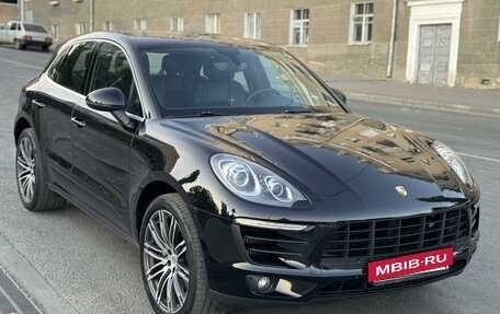 Porsche Macan I рестайлинг, 2015 год, 3 350 000 рублей, 2 фотография