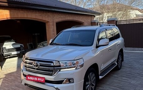 Toyota Land Cruiser 200, 2015 год, 7 777 777 рублей, 2 фотография