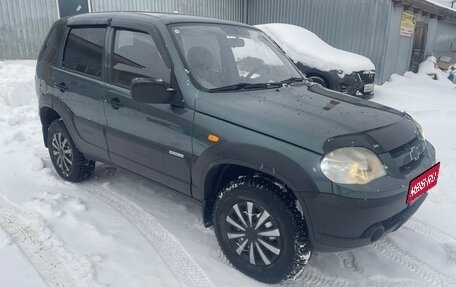 Chevrolet Niva I рестайлинг, 2010 год, 597 000 рублей, 1 фотография