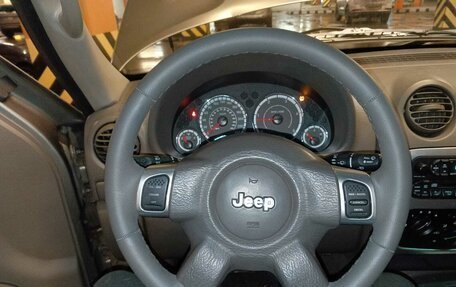 Jeep Liberty (North America) I, 2006 год, 650 000 рублей, 10 фотография