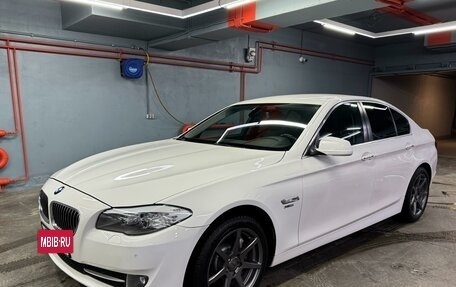 BMW 5 серия, 2011 год, 2 200 000 рублей, 4 фотография