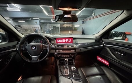 BMW 5 серия, 2011 год, 2 200 000 рублей, 9 фотография