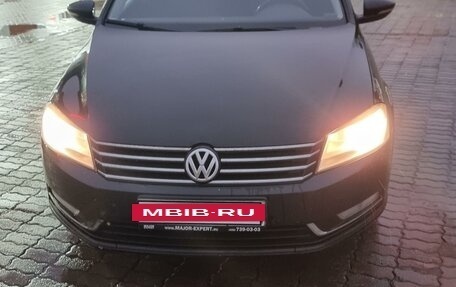 Volkswagen Passat B7, 2013 год, 790 000 рублей, 14 фотография