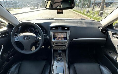 Lexus IS II рестайлинг 2, 2011 год, 2 050 000 рублей, 26 фотография