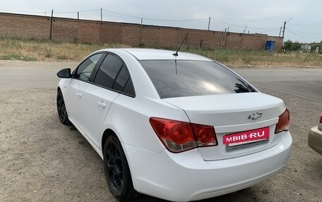 Chevrolet Cruze II, 2013 год, 750 000 рублей, 3 фотография