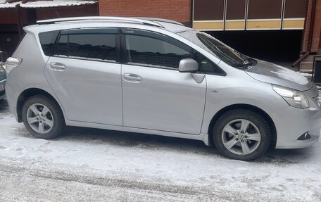 Toyota Verso I, 2010 год, 1 280 000 рублей, 3 фотография