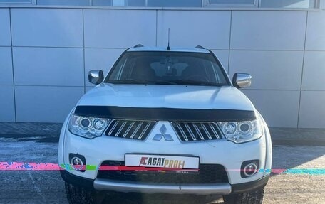 Mitsubishi Pajero Sport II рестайлинг, 2012 год, 1 600 000 рублей, 2 фотография