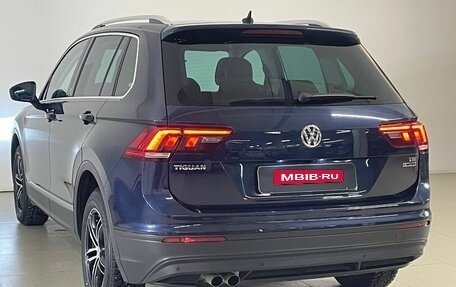 Volkswagen Tiguan II, 2017 год, 2 345 000 рублей, 5 фотография