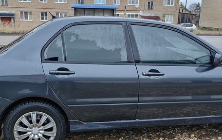 Mitsubishi Lancer IX, 2004 год, 400 000 рублей, 5 фотография