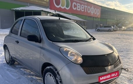 Nissan March III, 2002 год, 280 000 рублей, 3 фотография