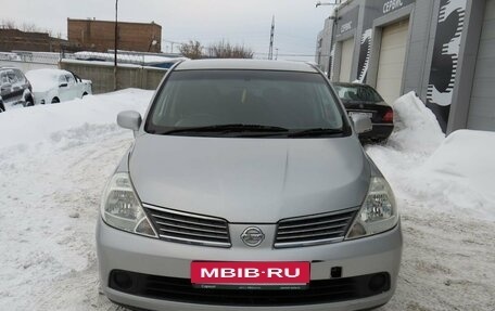 Nissan Tiida, 2005 год, 585 000 рублей, 2 фотография