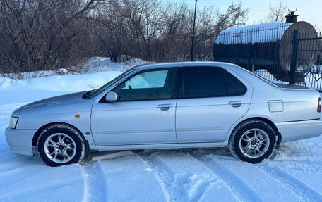 Nissan Bluebird XI, 2001 год, 380 000 рублей, 2 фотография