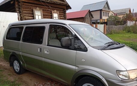 DongFeng MPV, 2007 год, 700 000 рублей, 2 фотография