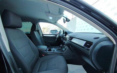 Volkswagen Touareg III, 2011 год, 1 799 000 рублей, 12 фотография