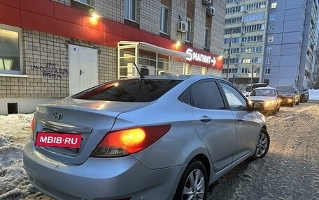 Hyundai Solaris II рестайлинг, 2011 год, 599 000 рублей, 7 фотография