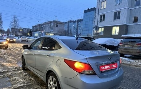 Hyundai Solaris II рестайлинг, 2011 год, 599 000 рублей, 6 фотография