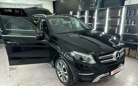 Mercedes-Benz GLE, 2015 год, 4 000 000 рублей, 30 фотография