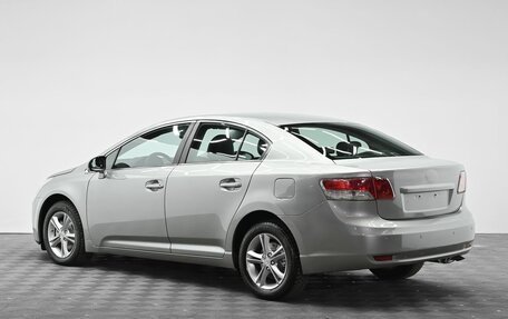 Toyota Avensis III рестайлинг, 2011 год, 1 035 000 рублей, 3 фотография