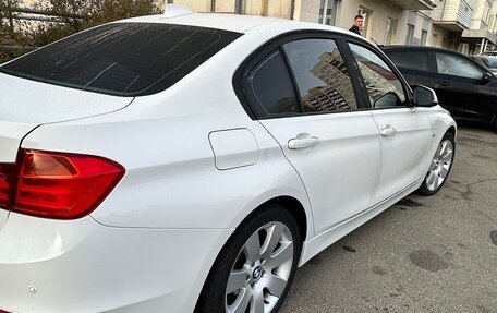 BMW 3 серия, 2012 год, 2 200 000 рублей, 2 фотография