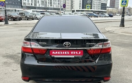 Toyota Camry, 2016 год, 2 290 000 рублей, 6 фотография