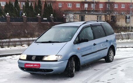 Volkswagen Sharan I рестайлинг, 2000 год, 410 000 рублей, 2 фотография