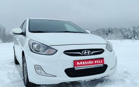 Hyundai Solaris II рестайлинг, 2012 год, 845 000 рублей, 4 фотография