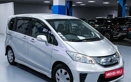 Honda Freed I, 2011 год, 1 158 000 рублей, 8 фотография