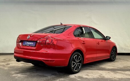 Volkswagen Jetta VI, 2011 год, 950 000 рублей, 5 фотография