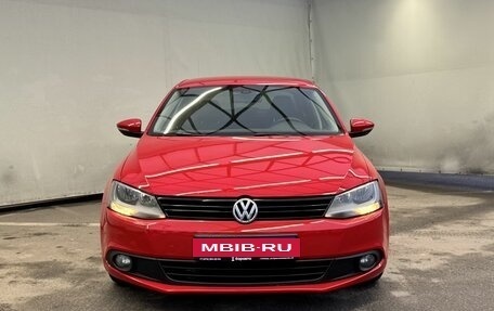 Volkswagen Jetta VI, 2011 год, 950 000 рублей, 3 фотография