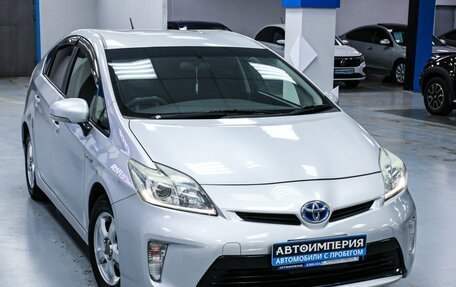 Toyota Prius, 2013 год, 1 388 000 рублей, 7 фотография